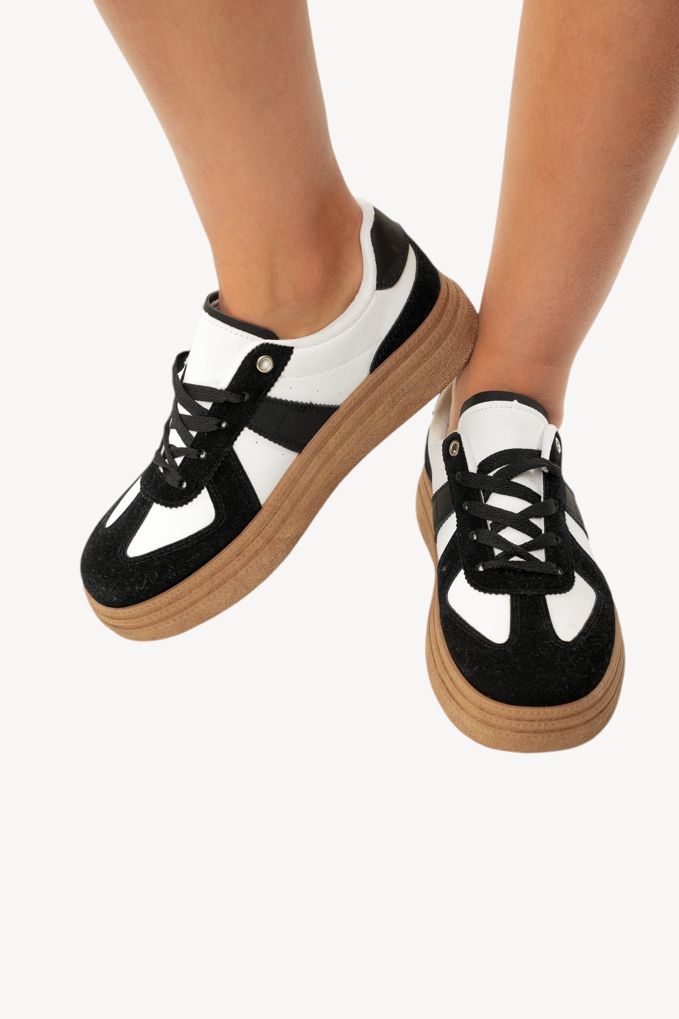 Alpen Sneakers