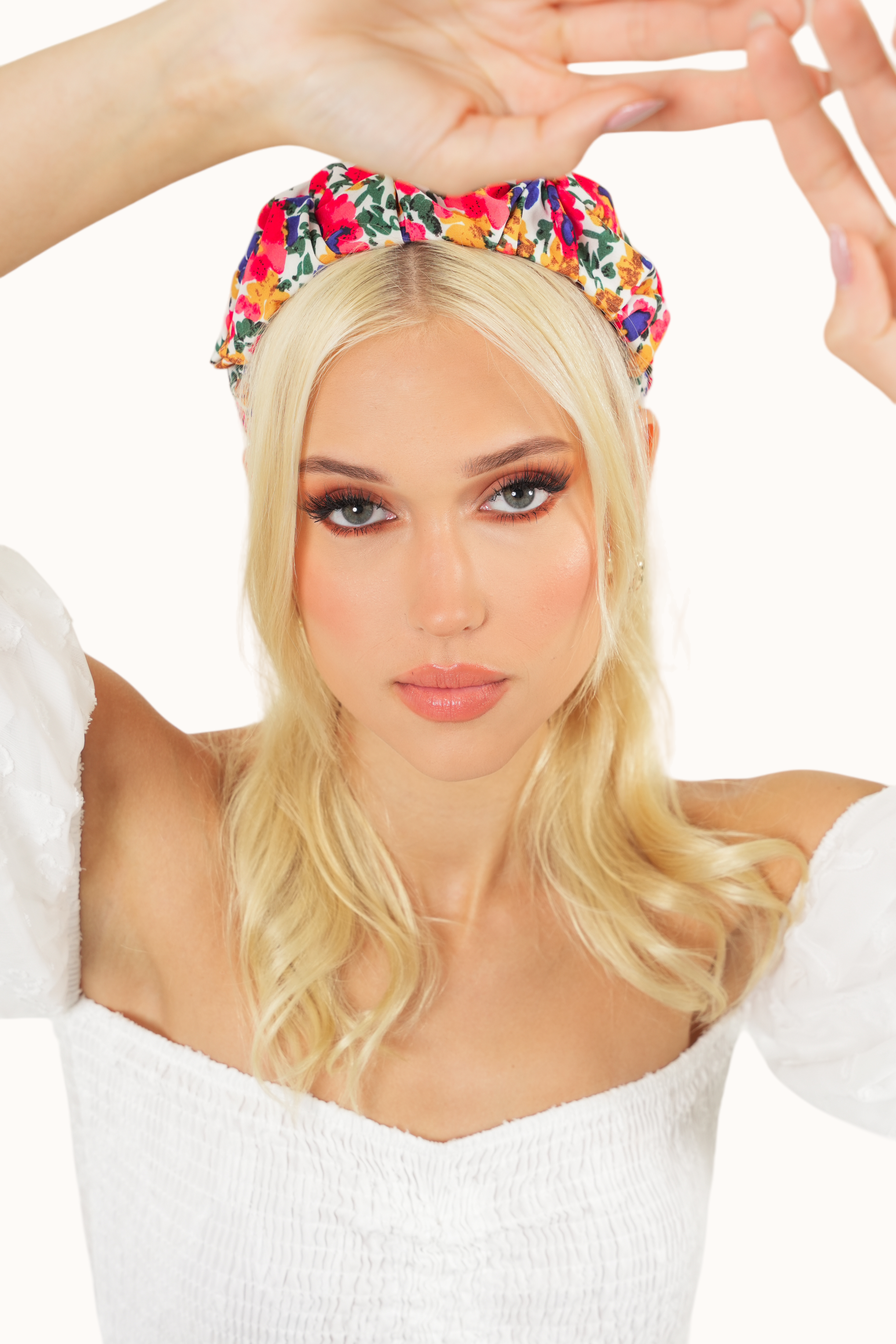 Vana Headband - White